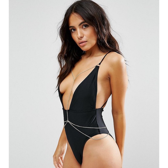 ASOS Other - Wolf & Whistle Plunge Swimsuit Sz: 12 🖤